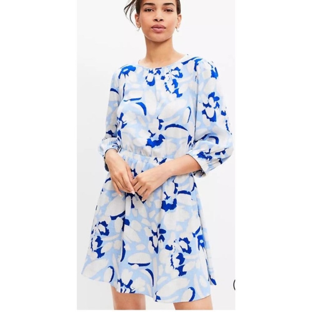 Loft Sz Medium Linen Blend Dress Blue Floral A-Line Soft Coastal Breezy Career